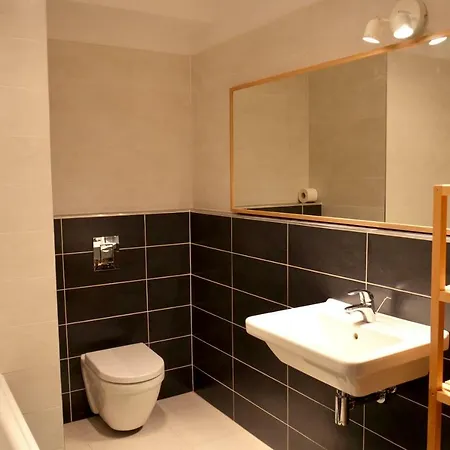 Brand New Apartment. Parking Spot Included! Bratislava Exterior photo